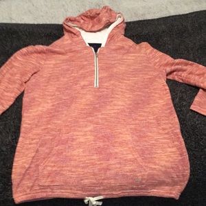 NWOT Women’s Tommy Hilfiger pullover